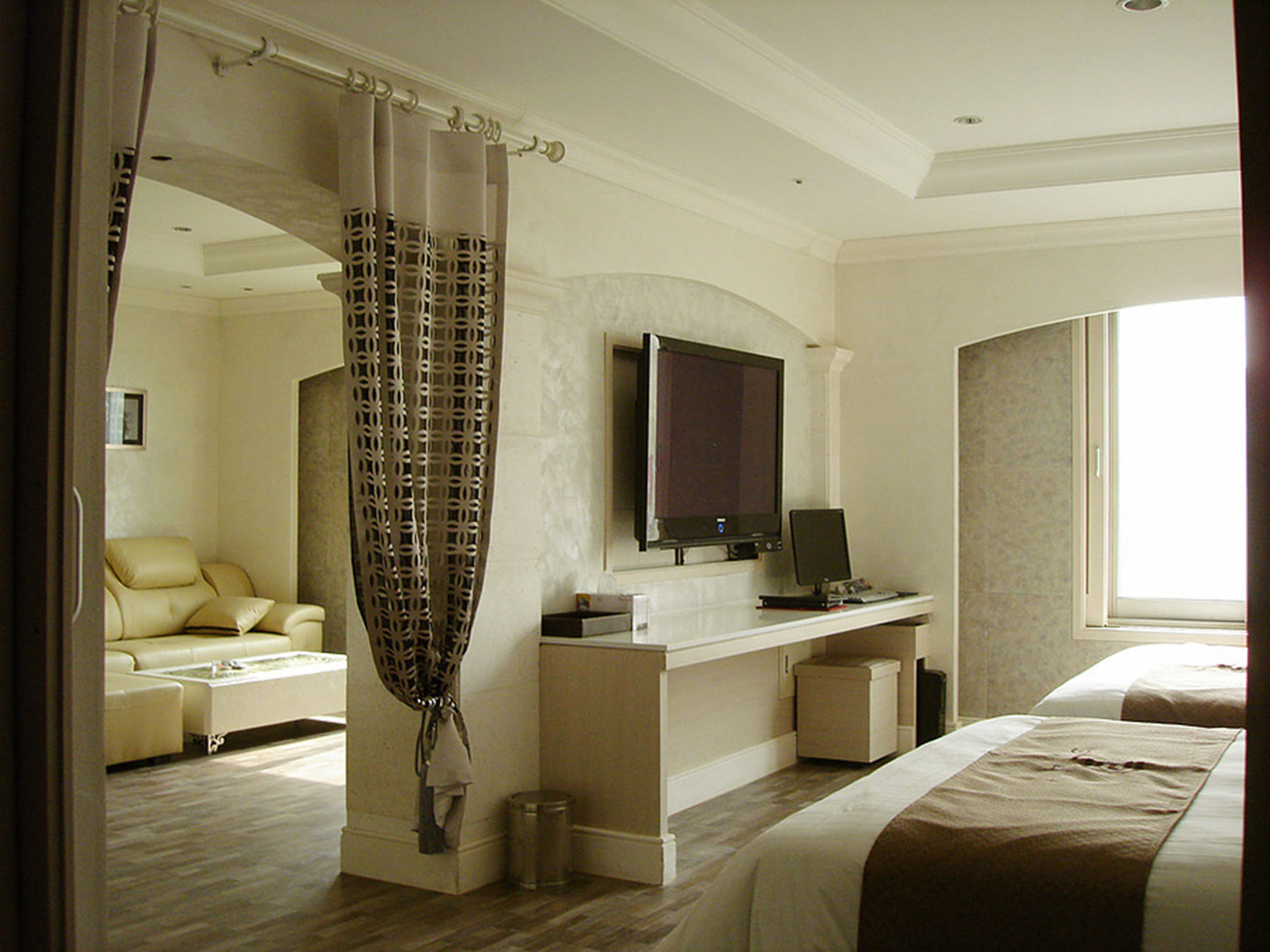 Bucheon Hotel ภายนอก รูปภาพ